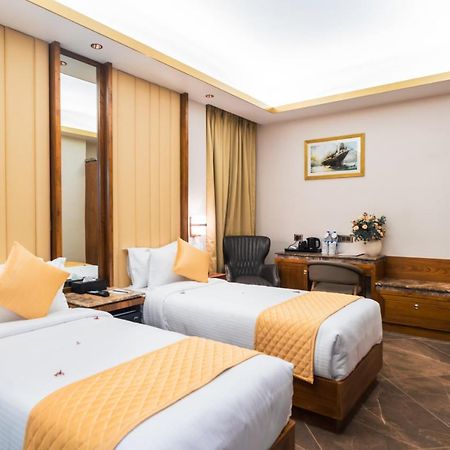Marine Inn Hotel Kochi Dış mekan fotoğraf